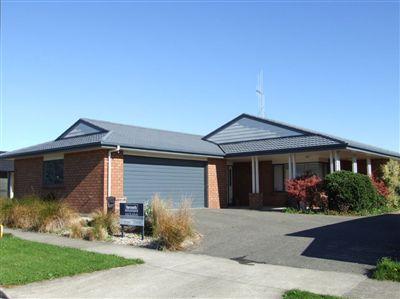 150 Ruapehu Drive, Fitzherbert