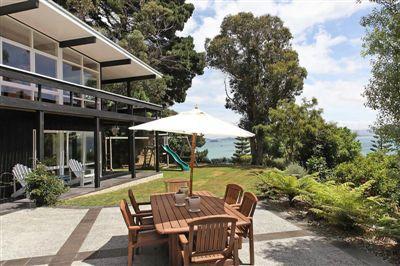 11 Richmond Road, Mahina Bay
