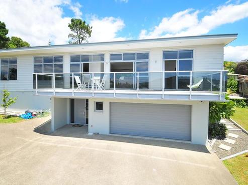 19 Roberta Crescent, Orewa