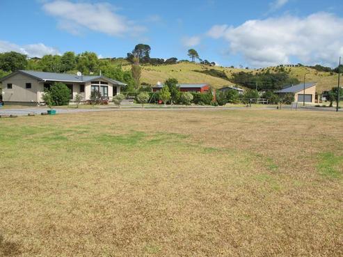 118 Adams Road, Whangapoua