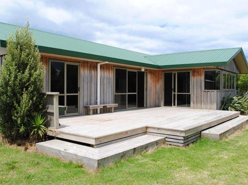 18 Hira Street, Hawera