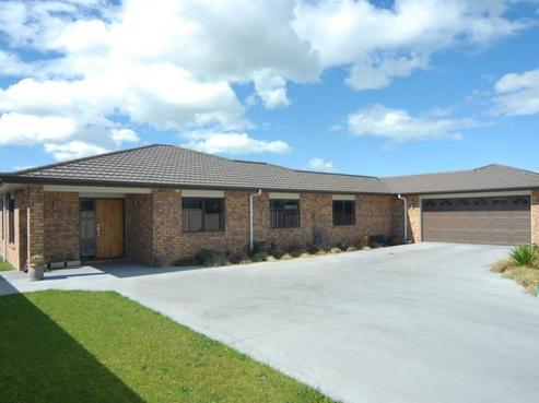 7 Inglis Place, Mahora