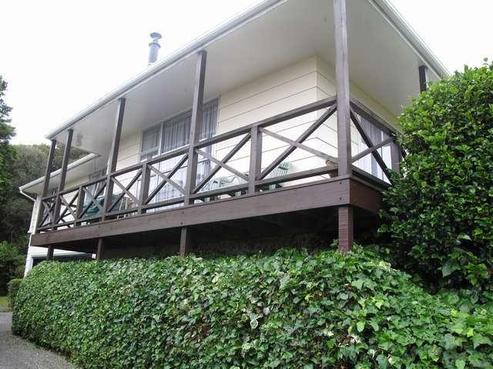 7 Brownlee Drive, Moana / Lake Brunner