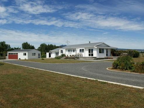 149 Reid Road, Ngahinapouri