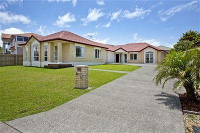30 Hugh Green Drive, Pinehill