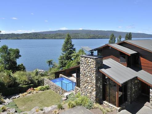215 Spencer Road, Lake Tarawera