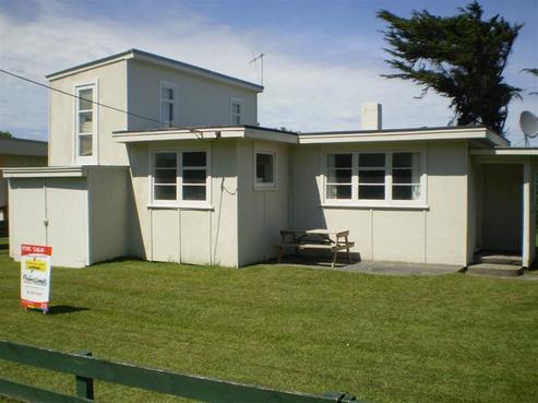 14 Himatangi Street, Himatangi Beach
