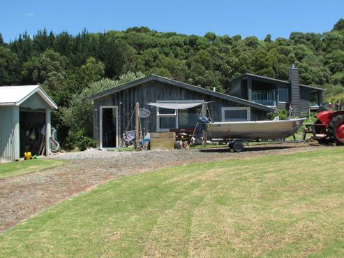 11 Lang Road, Langs Beach
