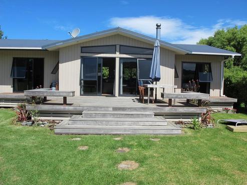 114 Adams Road, Whangapoua