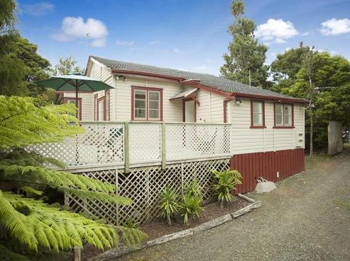 8 Tawari Road, Henderson Valley