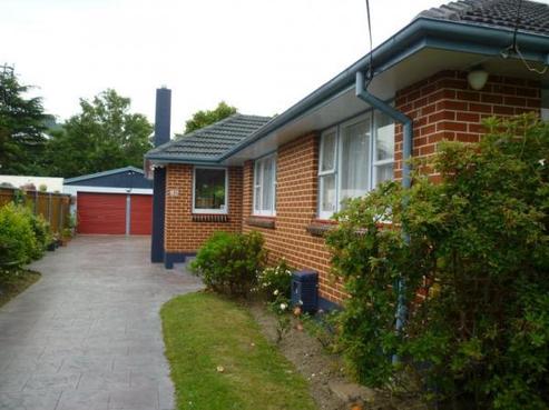 195 Taita Drive, Avalon