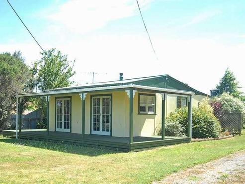 35 Ferry Road, Martinborough