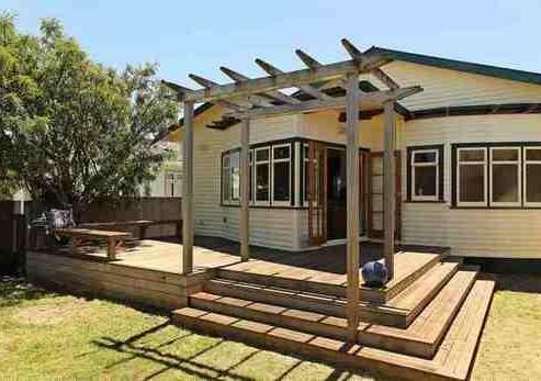 12 Graham Street, Petone