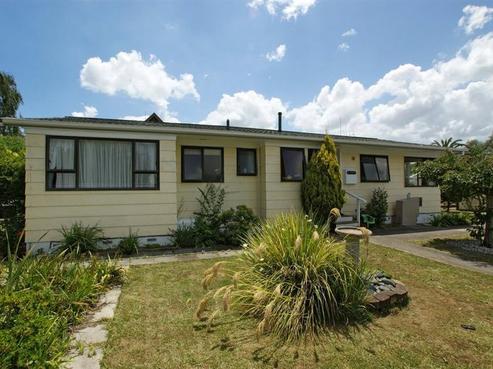1 Sharpley Place, Chartwell