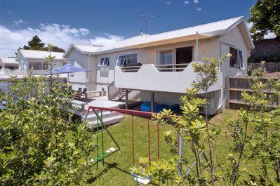 6/8A Target Road, Totara Vale