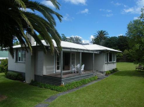27 Wilson Avenue, Avenues