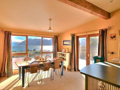 99 Lakeview Terrace, Lake Hawea