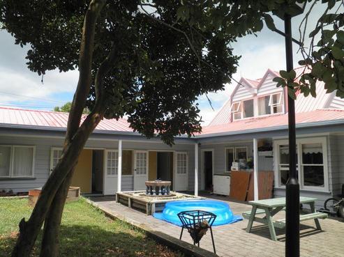 14A Punga Grove Avenue, Riverside