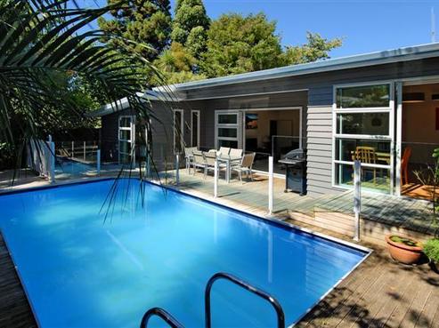 40A Pulham Crescent, Queenwood