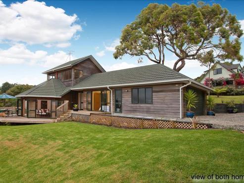 92 Jonkers Road, Waitakere