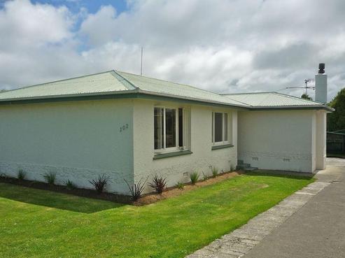 202 Lamond Street East, Hargest