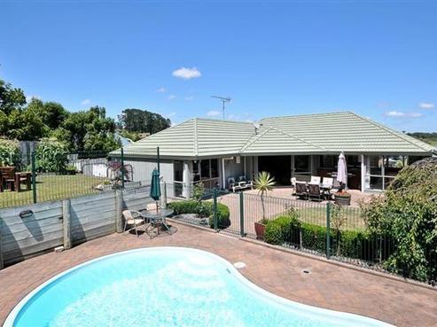 19 West Ridge Drive, Western Heights