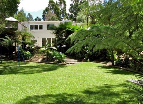 20 Hollywood Avenue, Titirangi