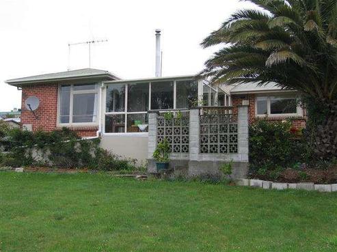 16A Moore Street, Waimataitai