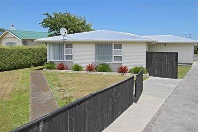 13 Egmont Street, Hawera