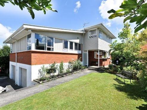 77 Crosby Road, Chartwell