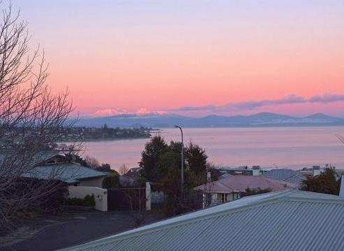 73 Ngauruhoe Street, Hilltop