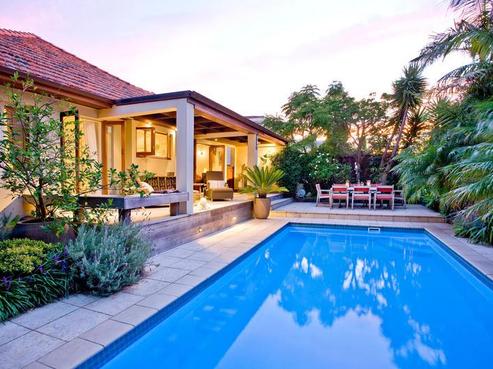 2 Katui Street, Castor Bay