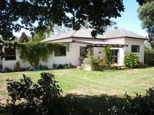697 Upper Sefton Road, Sefton