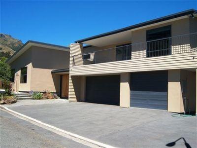 2 Walnut Place, Akaroa
