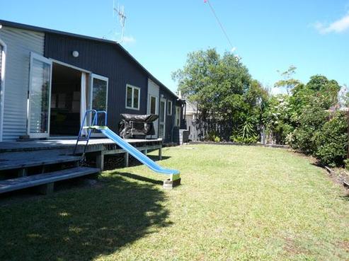 205B Linton Crescent, Whangamata