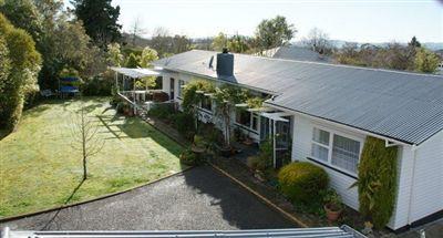 13 Windsor Road, Waipawa