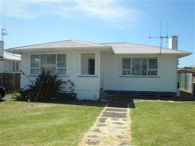 6 Lee Street, Castlecliff