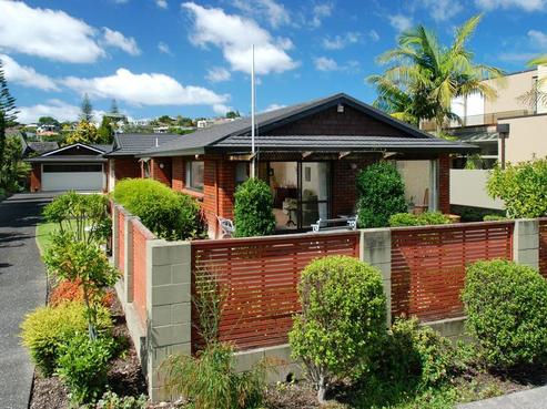 2A Westbourne Road, Murrays Bay
