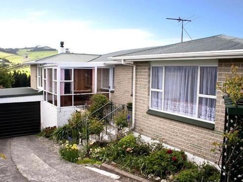 182 Highcliff Road, Shiel Hill