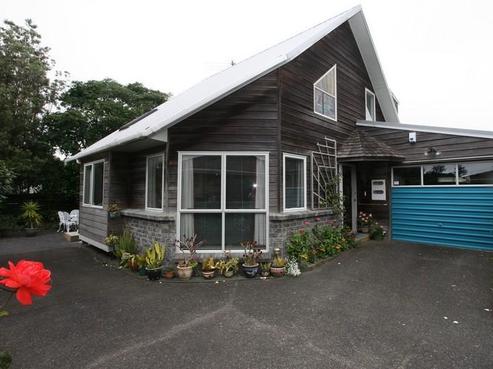 14C Riverside Road, Orewa