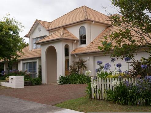 2 Winton Court, Somerville