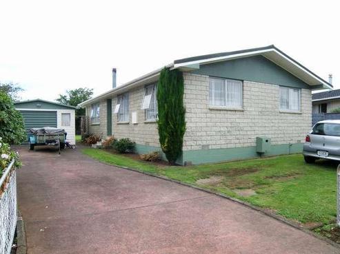 213 Parklands Avenue, Bell Block
