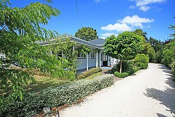 718 Christchurch Akaroa Road, Tai Tapu