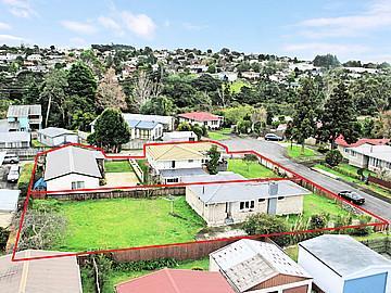 4 Maybelle Place, Kelston