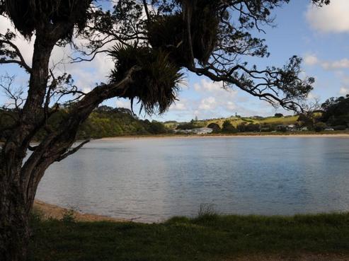 882 Matapouri Road, Matapouri