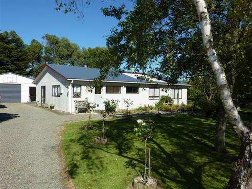 13 Puketea Street, Tokomaru
