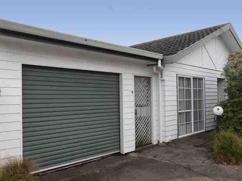 9/169 Whites Line East, Waiwhetu