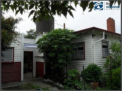 28 Gray Street, Hinds