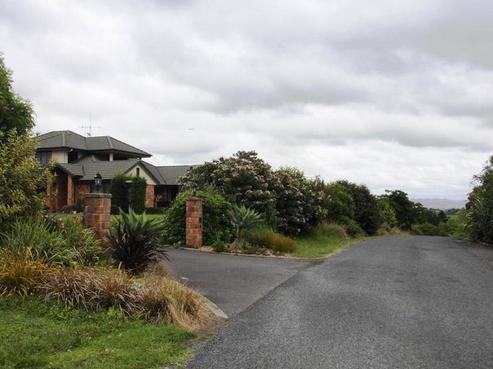 16 Stonebridge Estate, Temple View