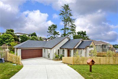 35 Mulroy Place, Pinehill